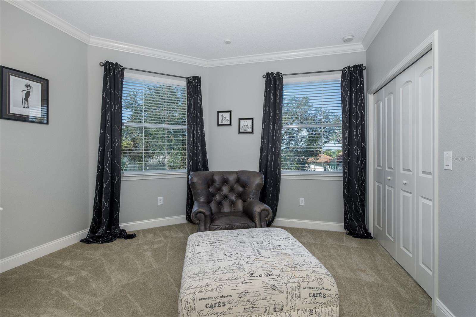 Sitting Area in Bedroom 3