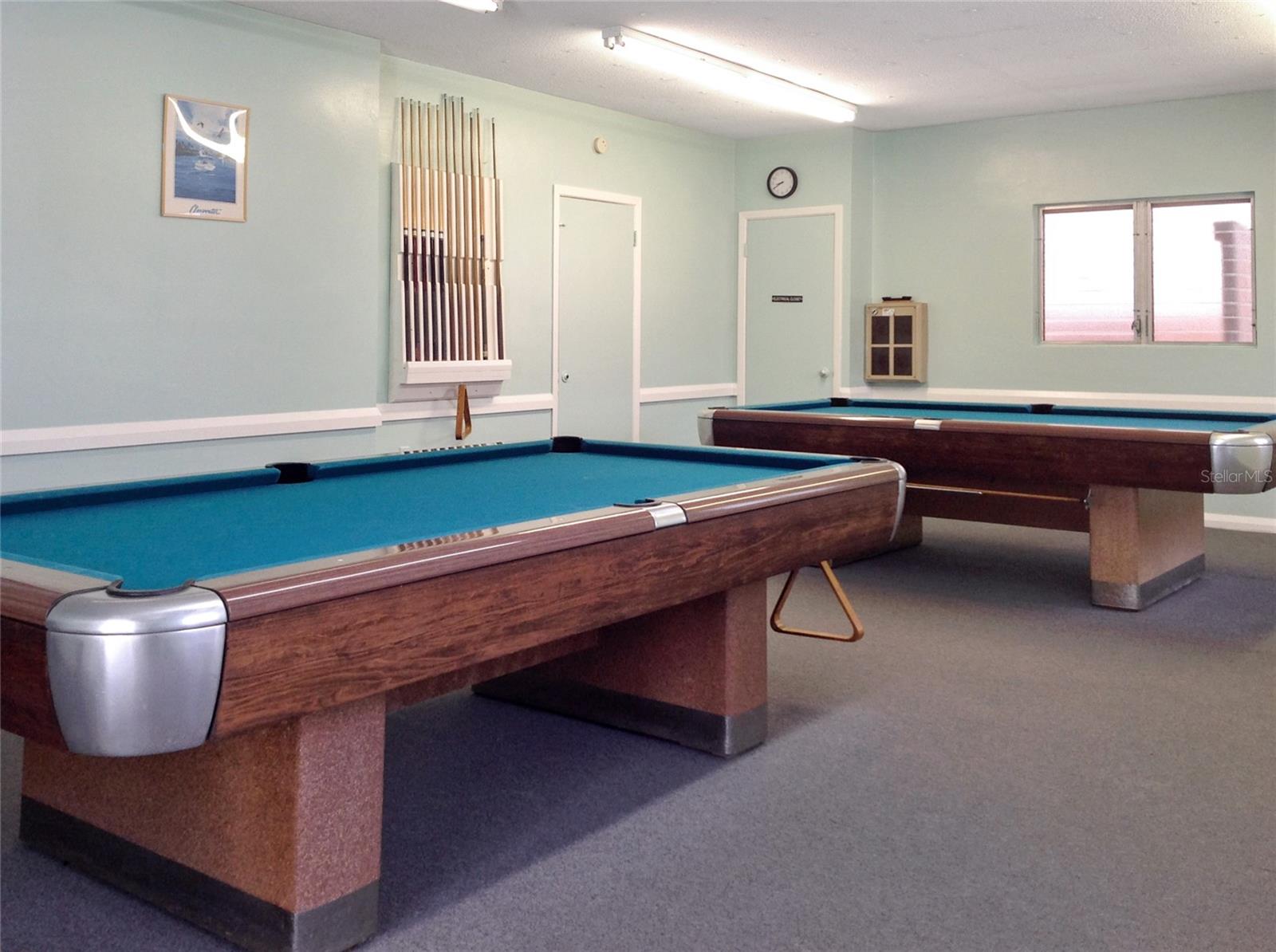 Community billards