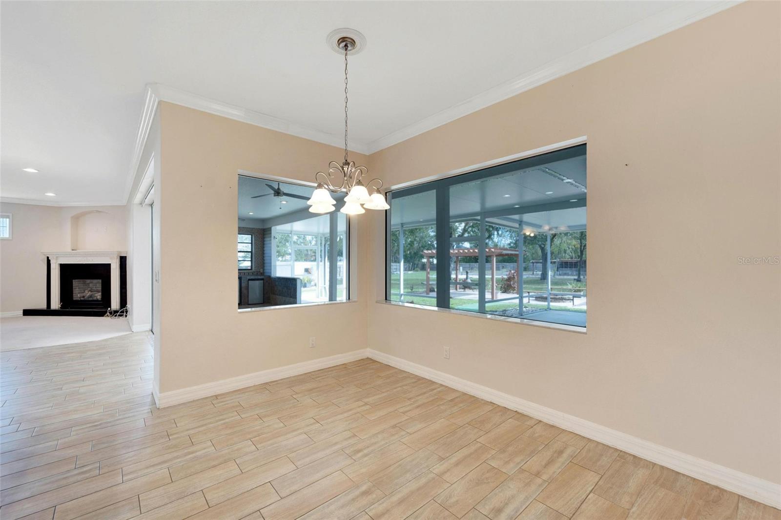 Kitchen Dining Nook