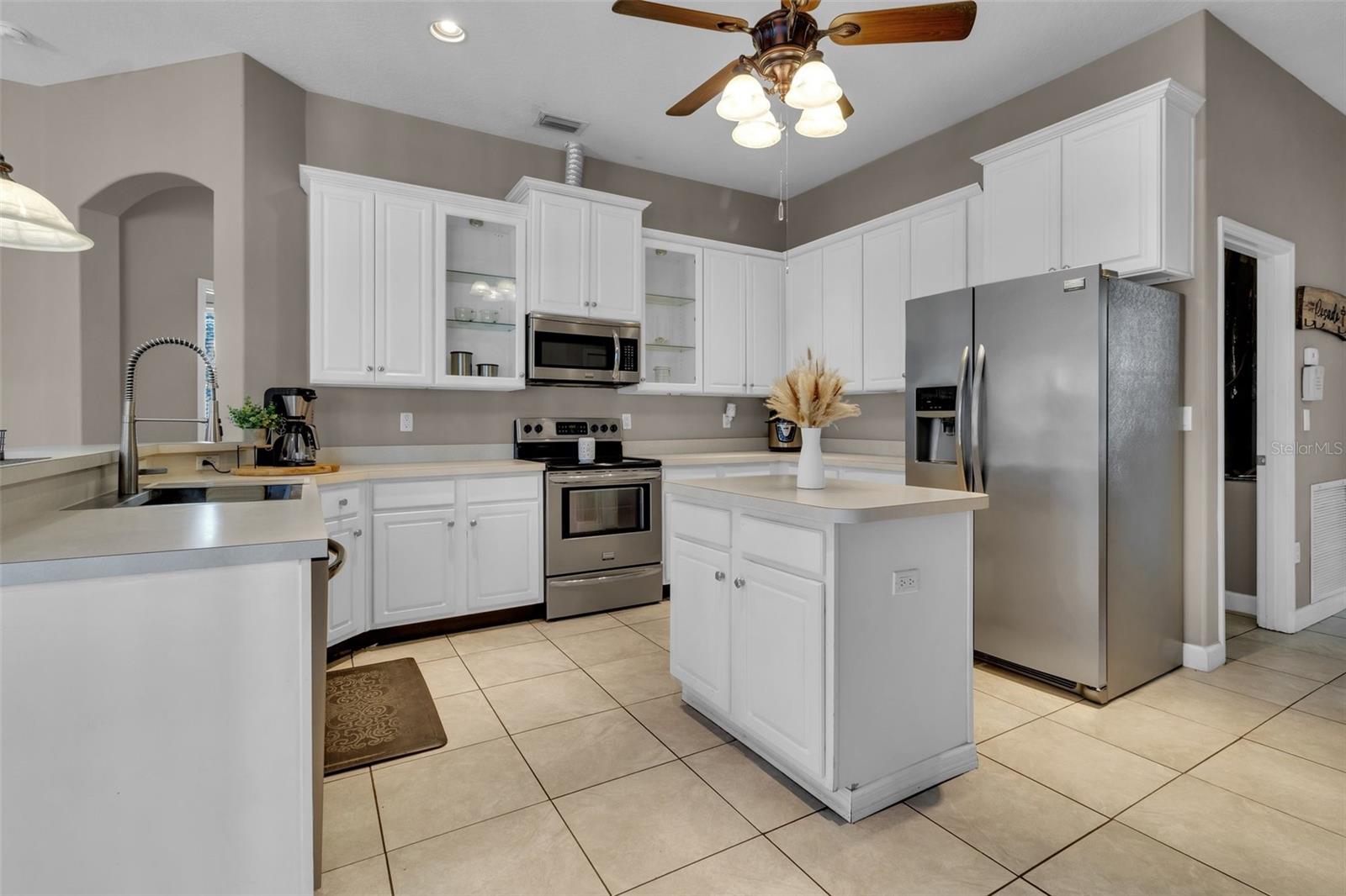 Large Open Kitchen