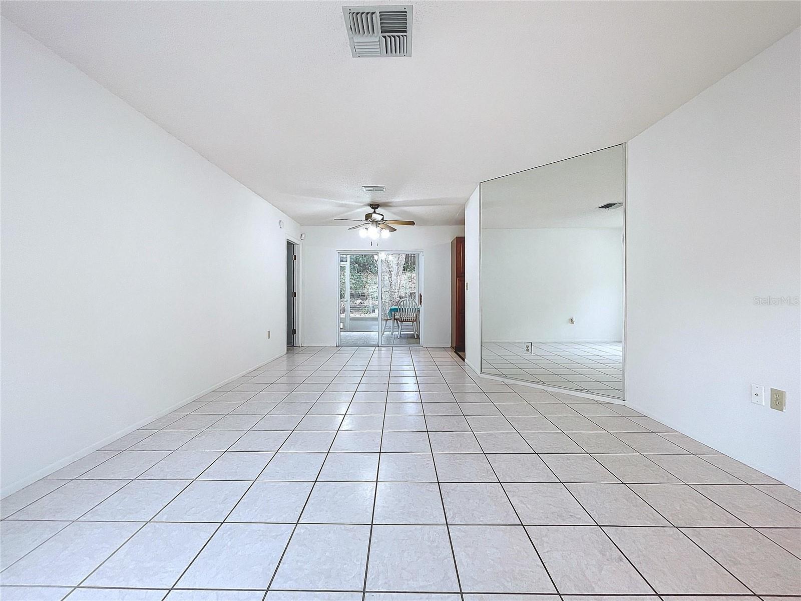 Living Room/Dining Room