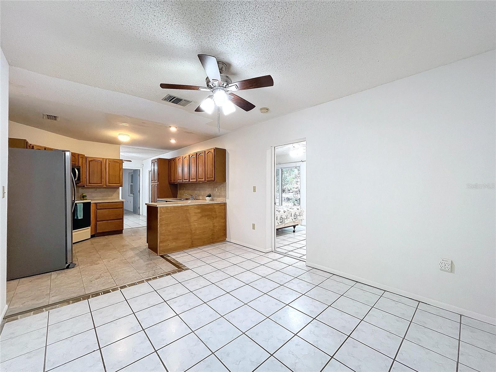 Additional Kitchen/Family Room