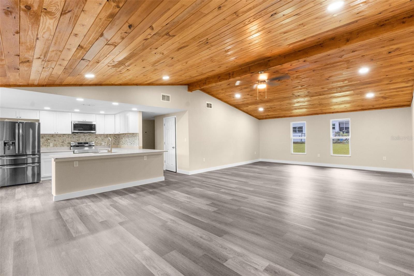 Gorgeous tongue and groove wood ceilings!!