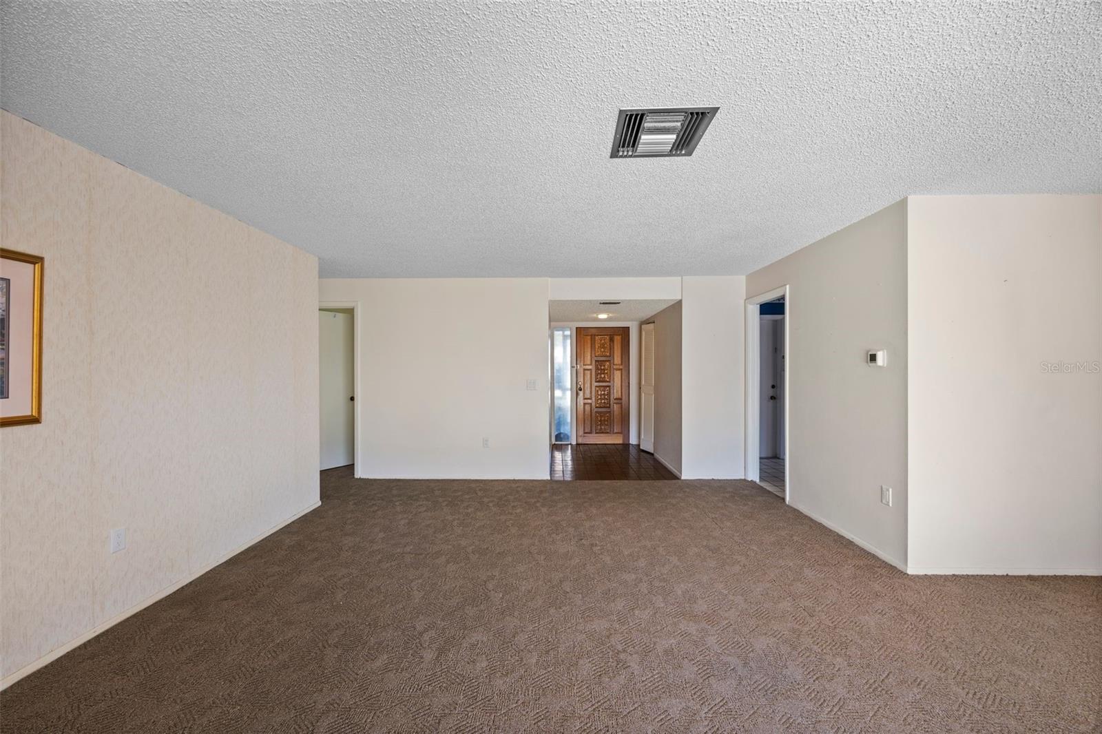 Large Family view towards foyer