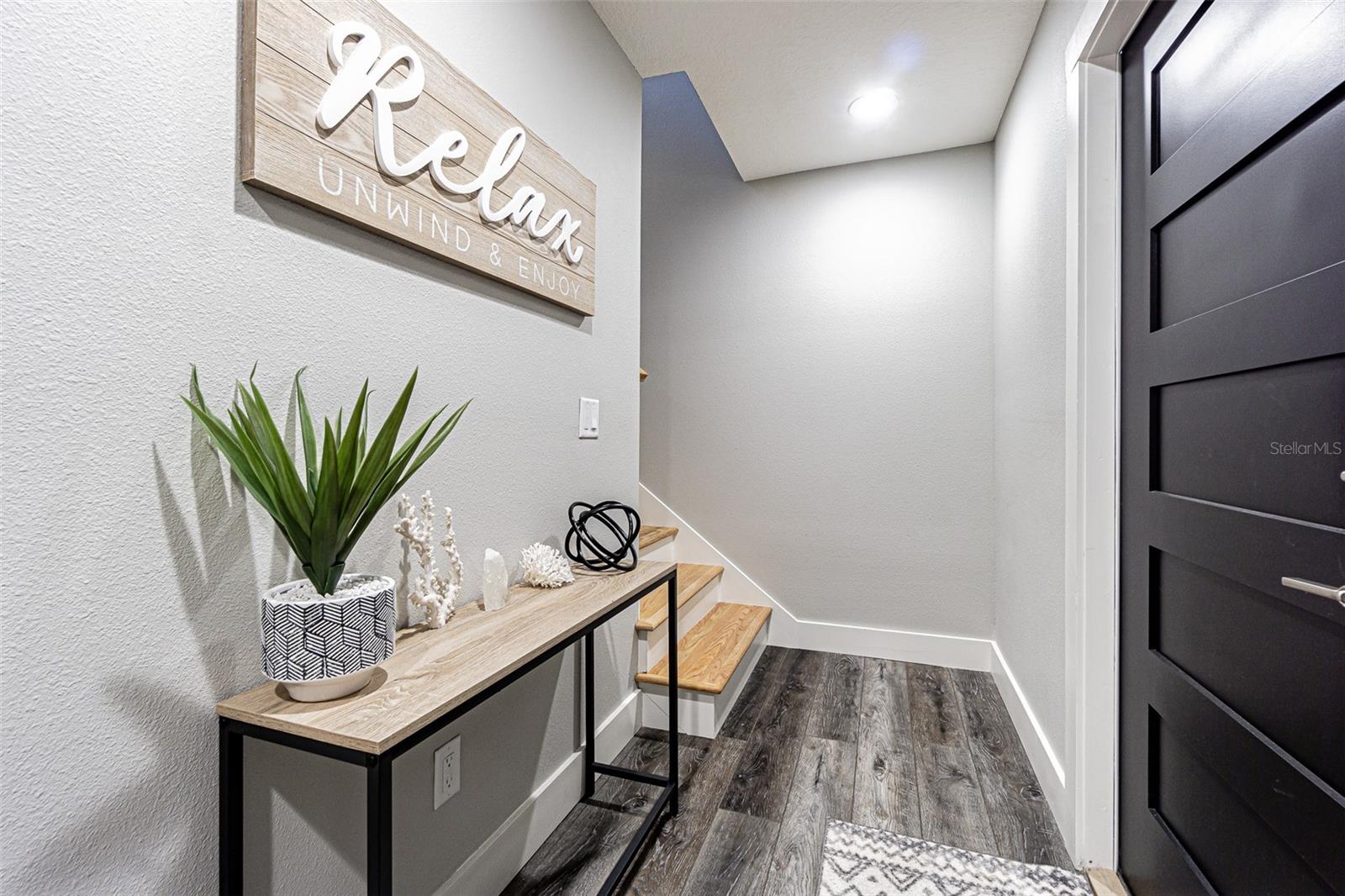 Entry Way - Foyer