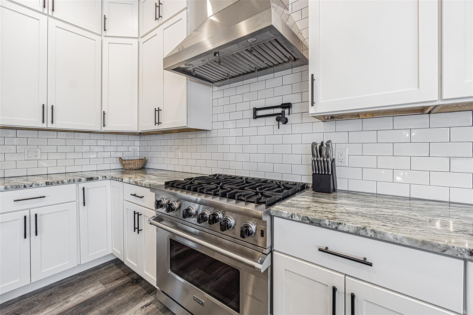 Kitchen with Viking Appliances