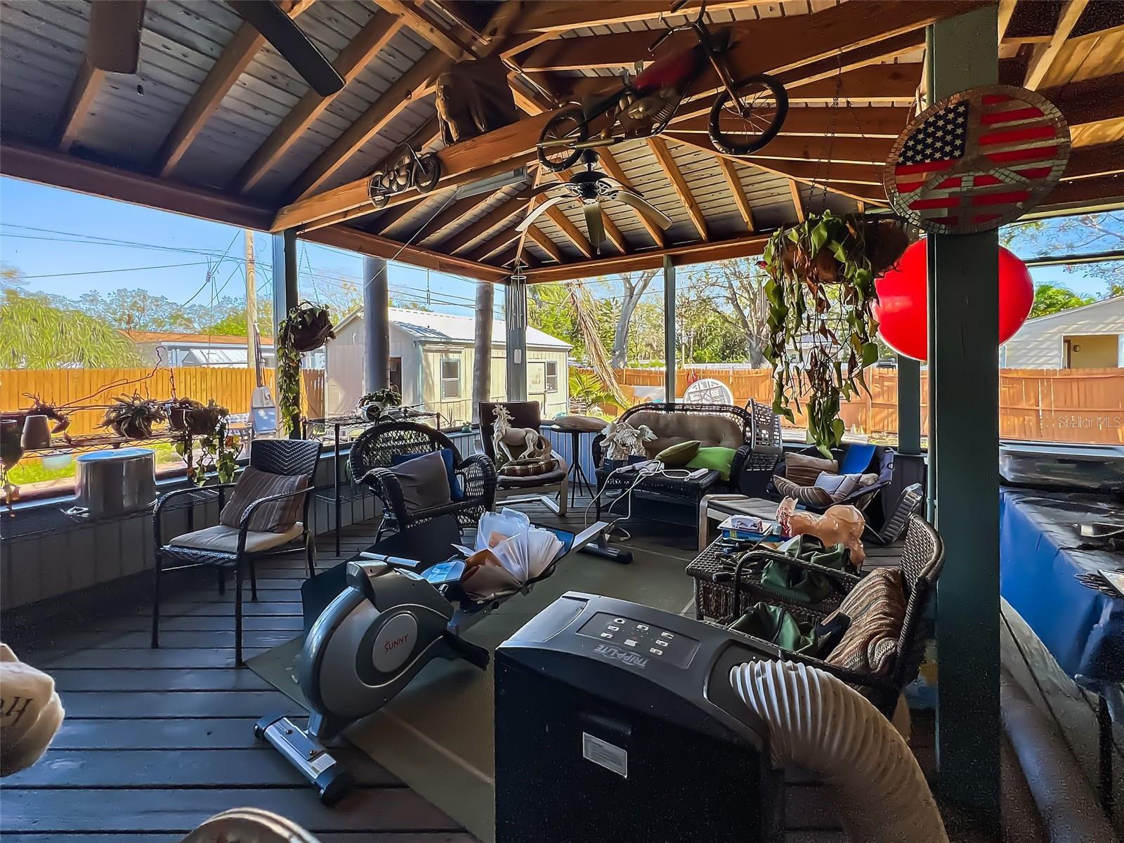 Screened Porch