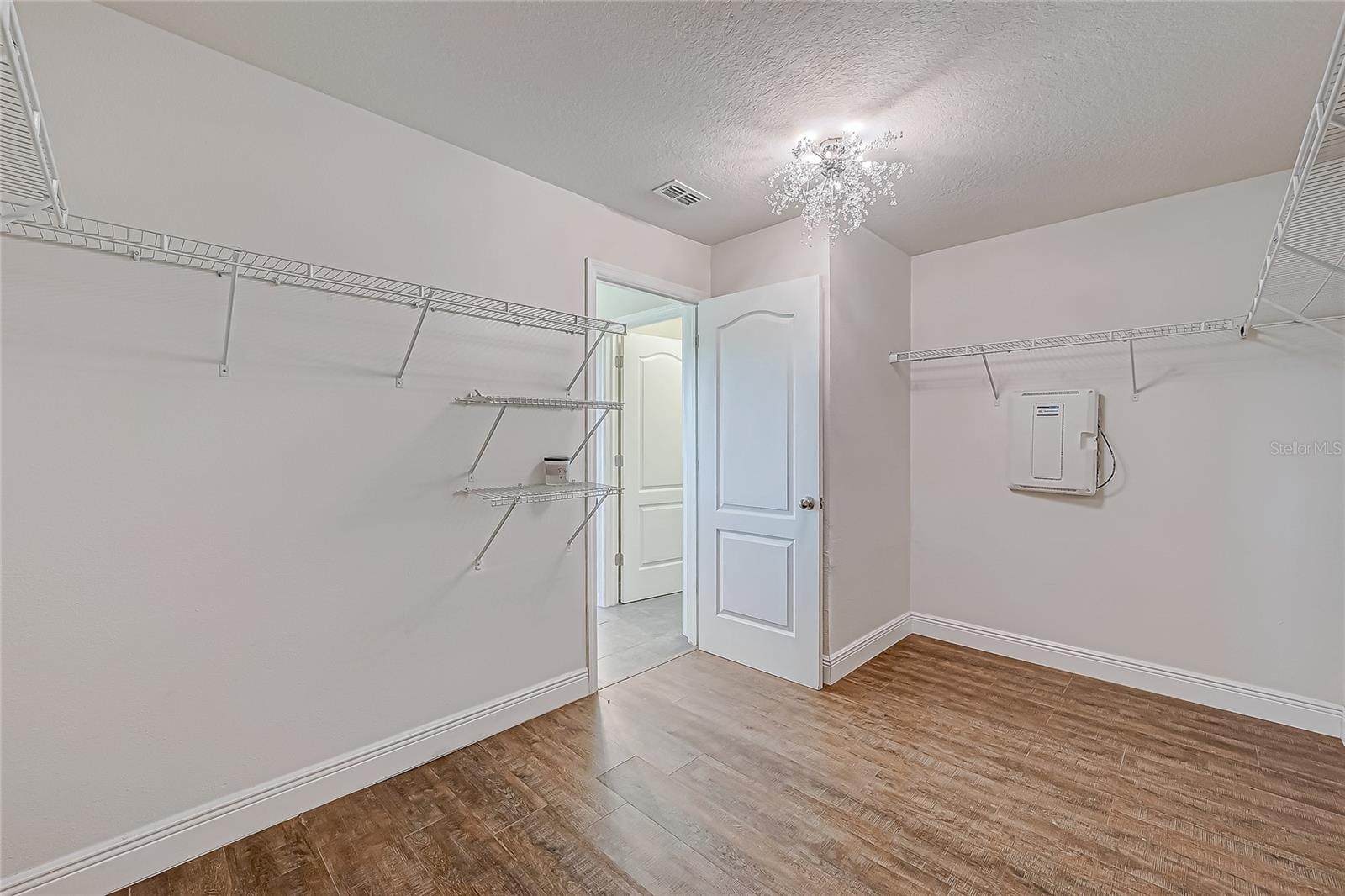 Master suite walk-in closet