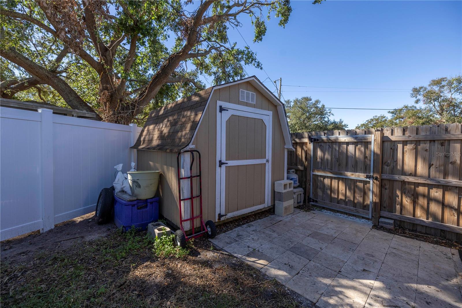 Back yard shed that will convey.