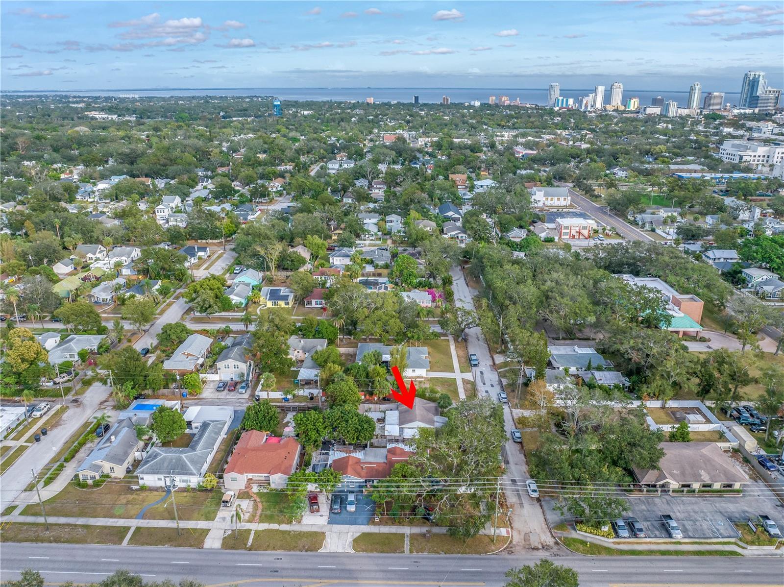 Easy walk to St Pete's waterfront park system