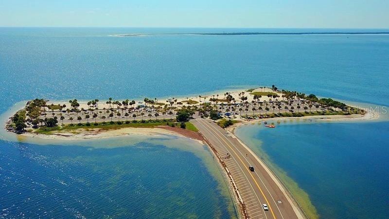 Haward Park Causeway. Walk, Bike or take a ride