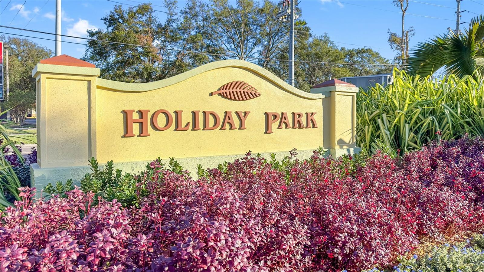 Live in the sought-after Holiday Park neighborhood, known for its golf cart parades, food truck nights, and family-friendly events.