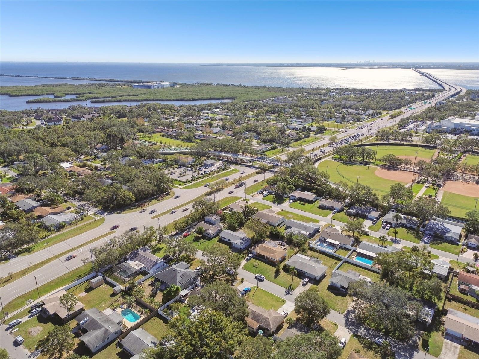 Love walking along the water? Just a mile or so to the Courtney Campbell Causeway Bridge. A great place to walk or ride your bike...or just take a chair to the sand and enjoy the view of the Bay!