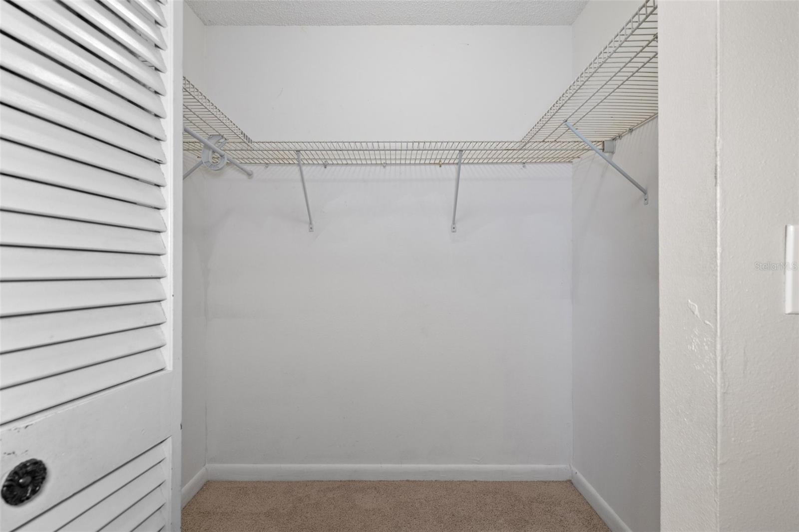 Walk in closet