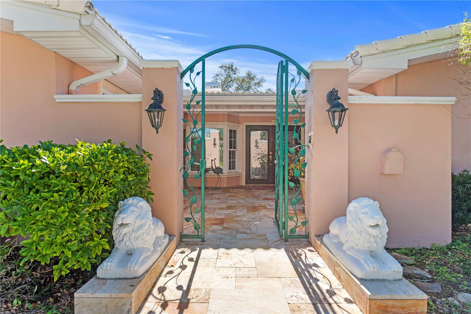 Courtyard entry with Travertine