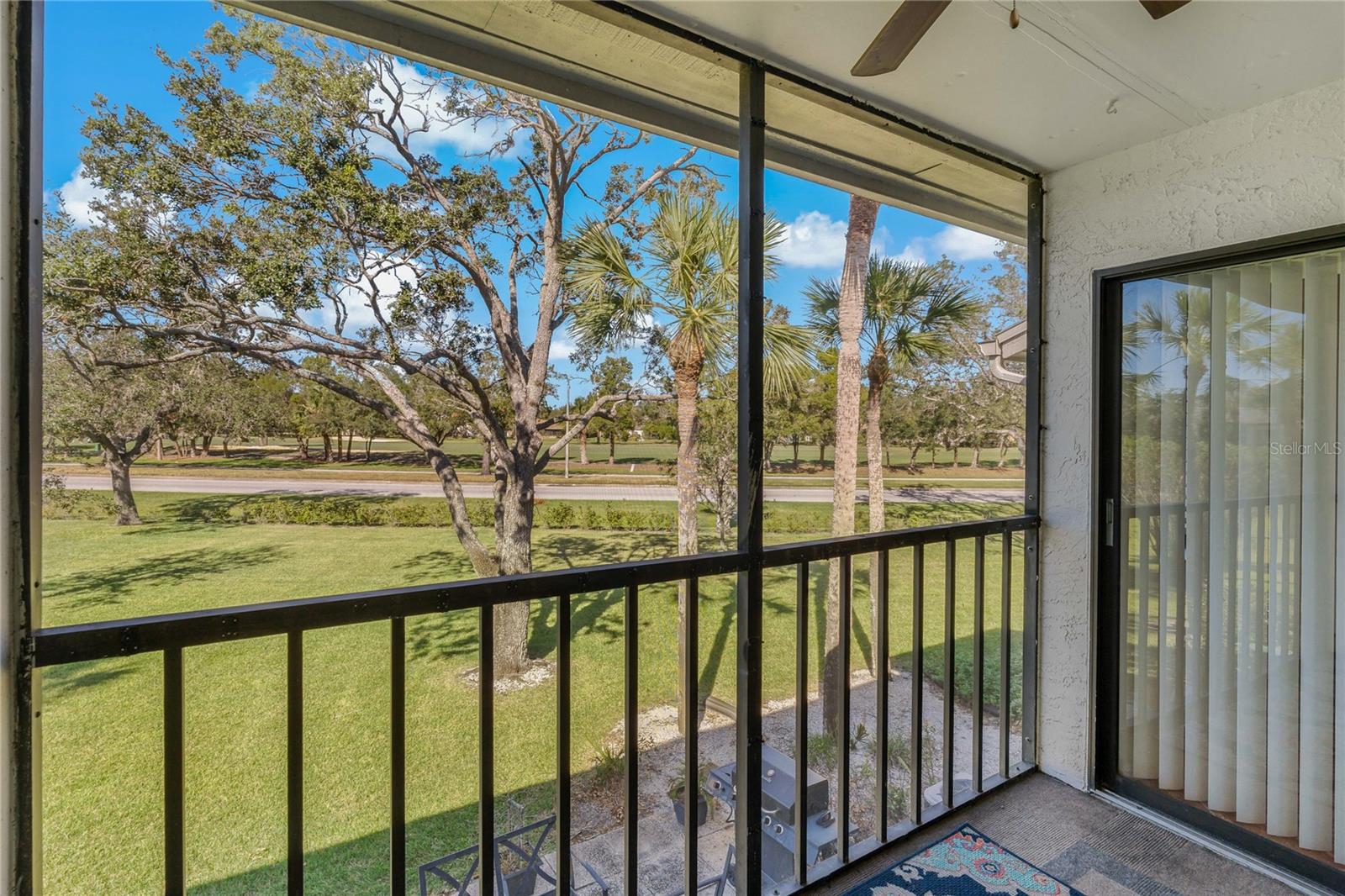 SCREENED IN LANAI, NO REAR NEIGHBORS!