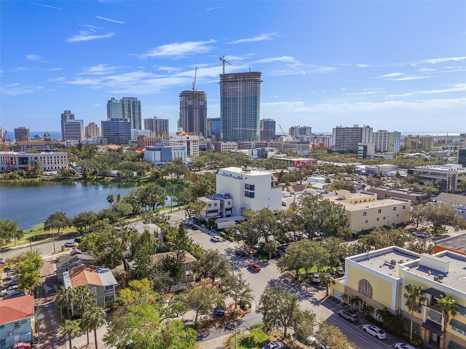 Great Walkability in and around Downtown St. Pete