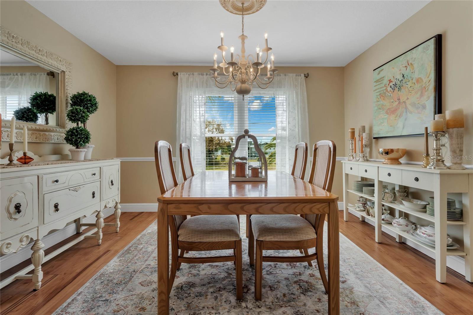 Dining Room 2nd Floor