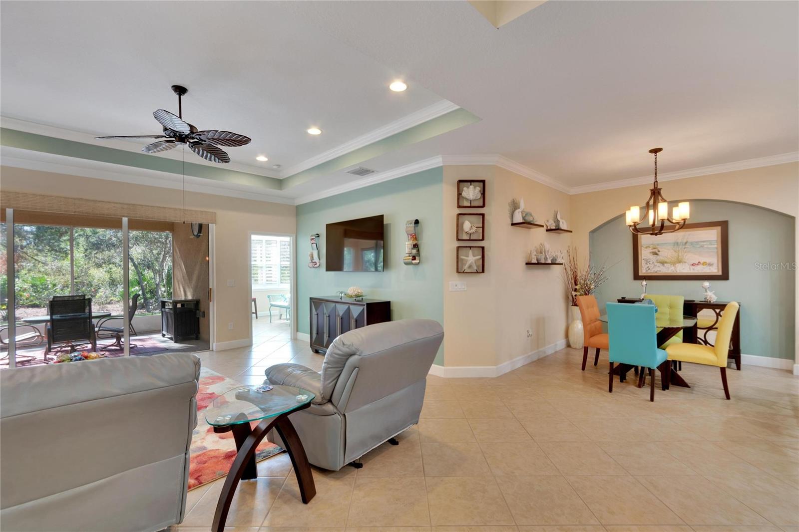 Family Room Dining Room Combination