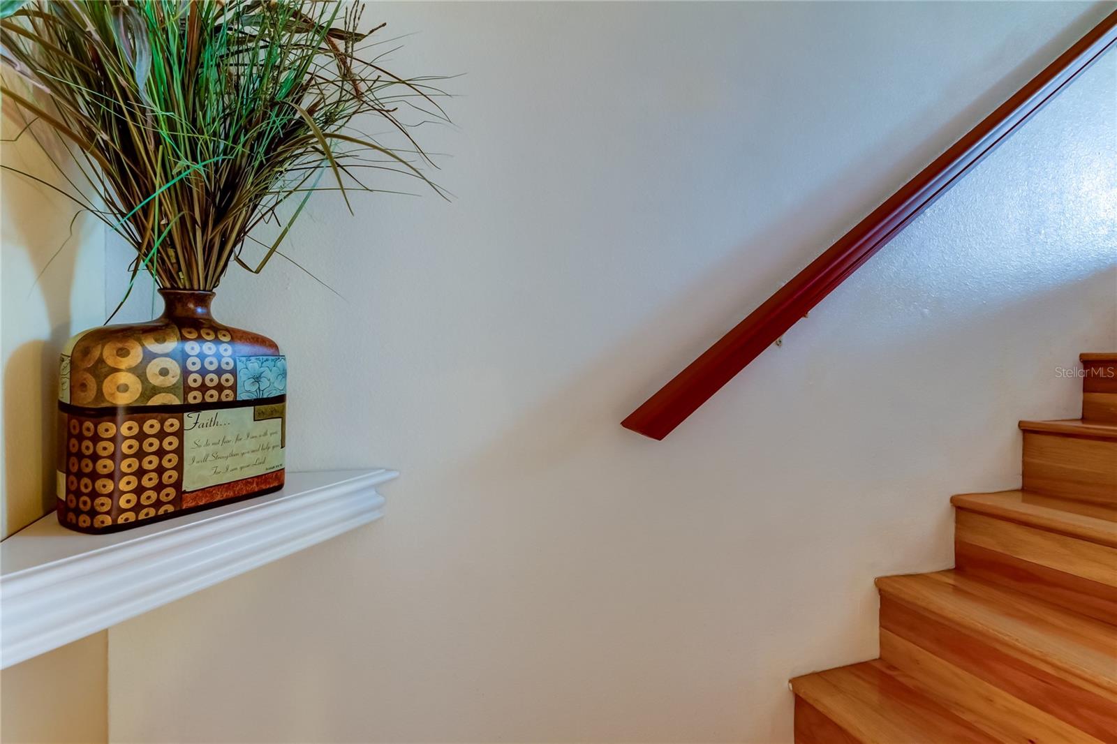 53. 1st Level of a Split Stairwell.. Much Easier Navigation! Designer's Shelf to Show Your Style!!