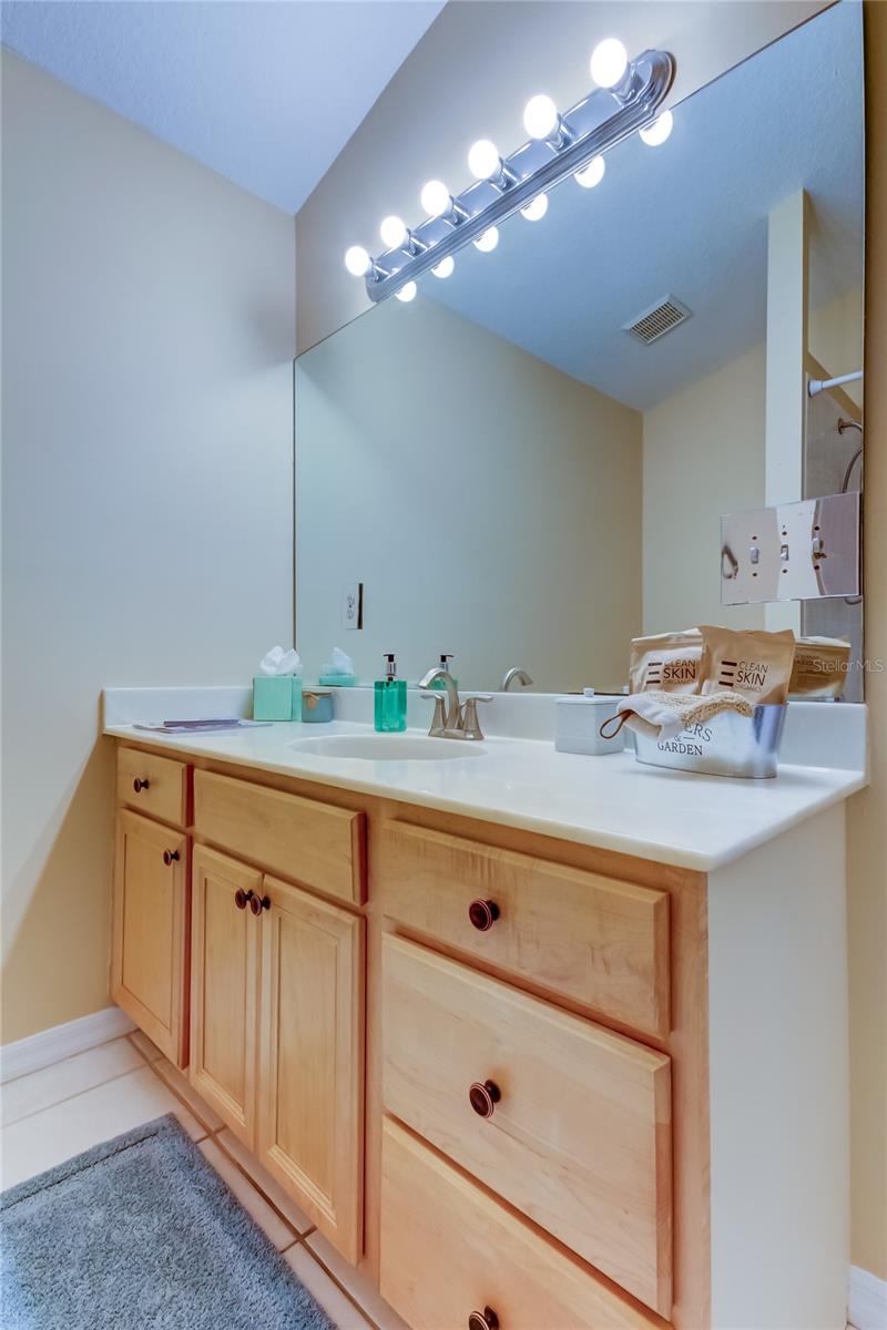 69. 2nd Level FULL Bathroom (7.9' x 9') Offers a Large Vanity w/ a LOT Of Storage Space!