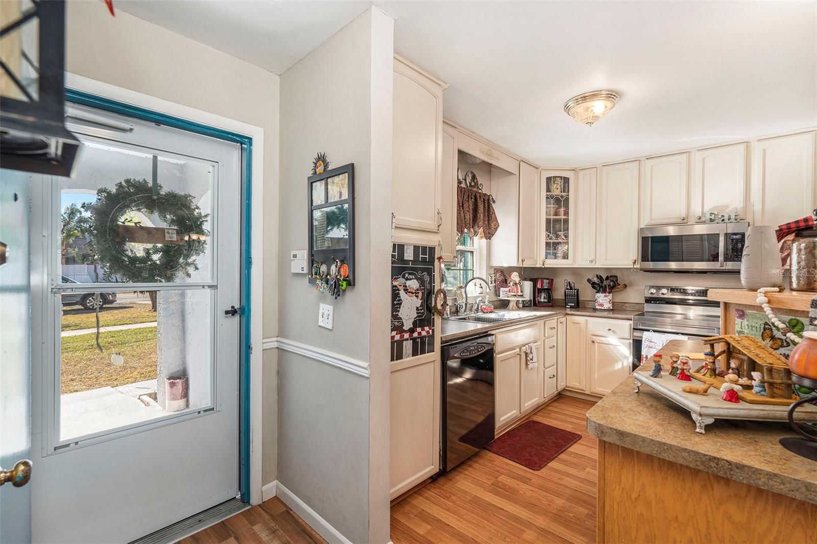 Front door into the kitchen