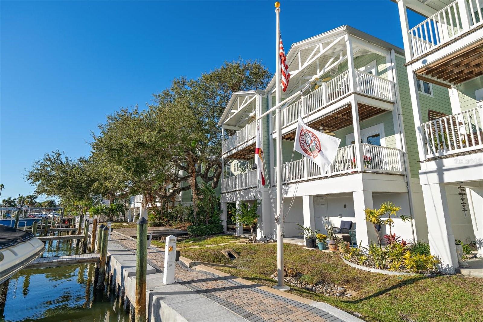 Views over the wide canal to the intracoastal