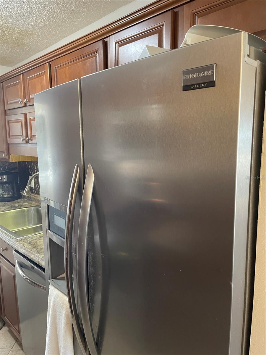 Frigidaire Gallery stainless fridge