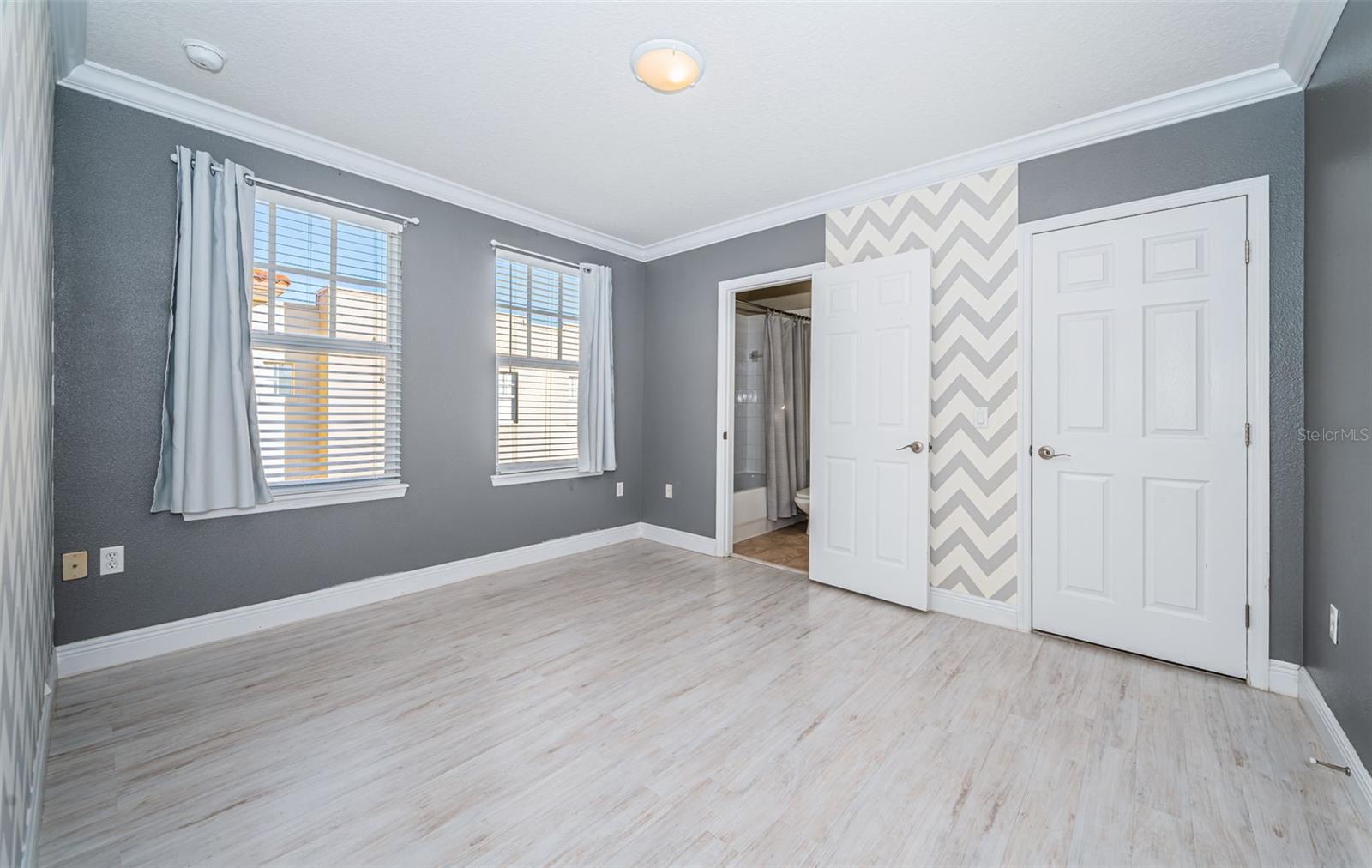 Guest Bedroom - Upper level