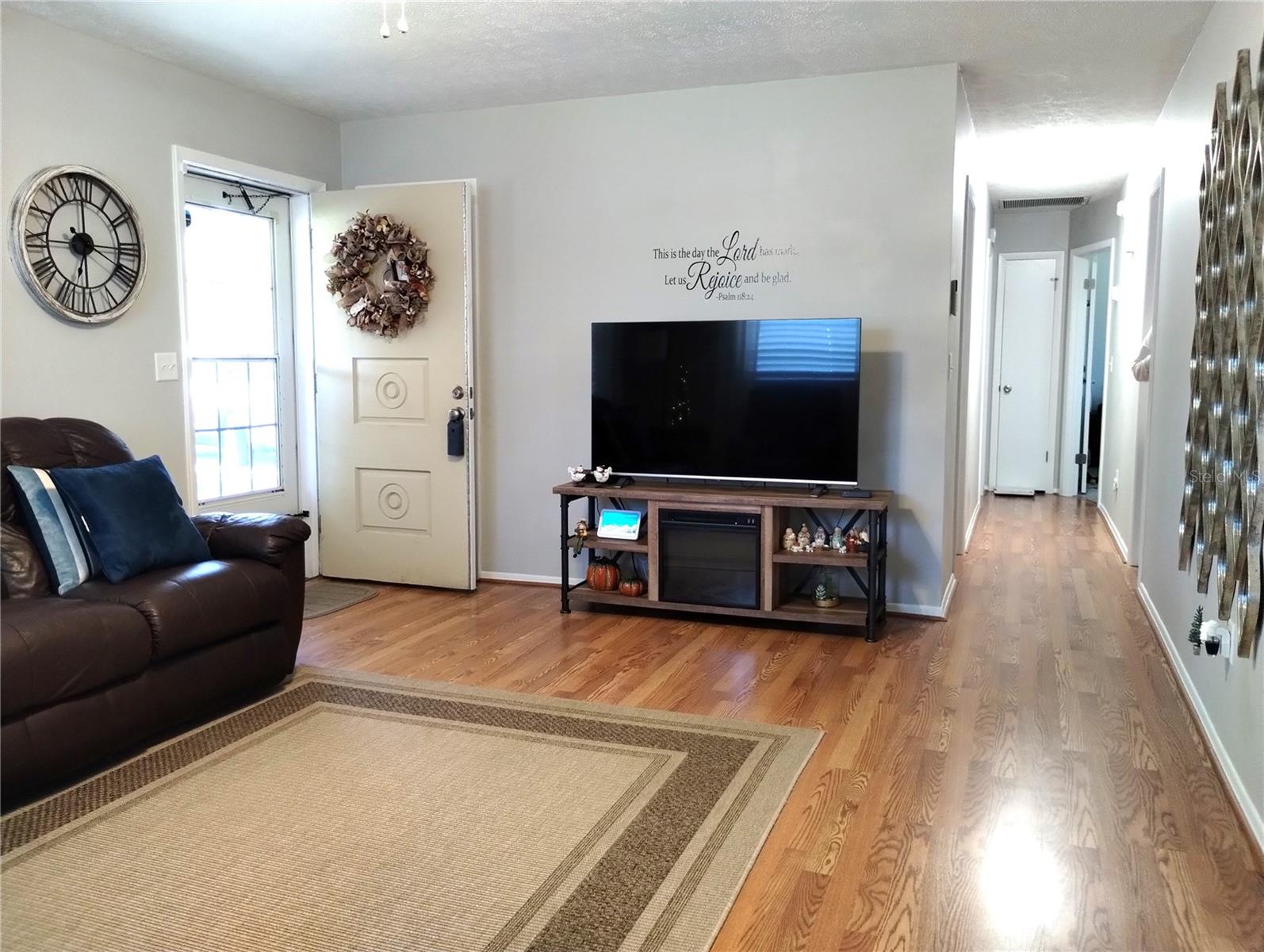 Living room & hall