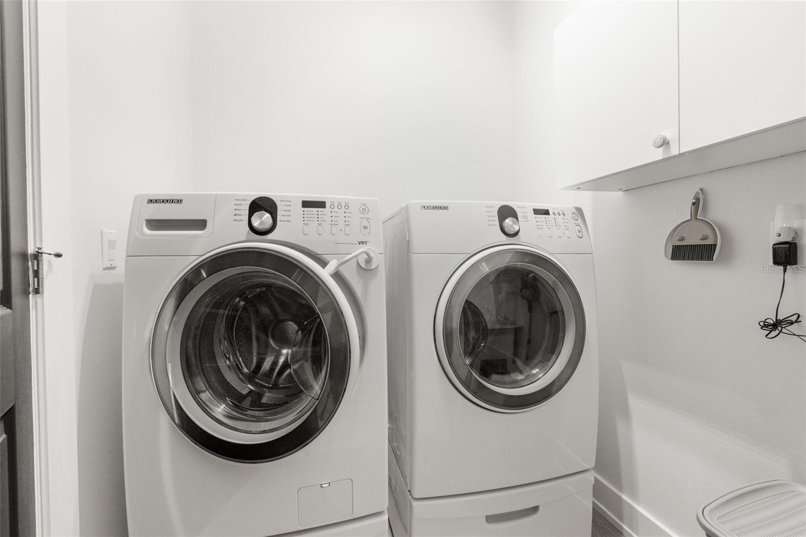 LAUNDRY SPACE