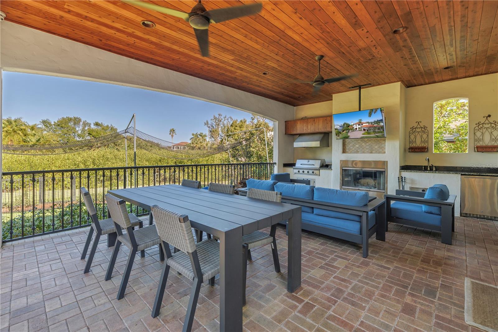 Outdoor kitchen and patio