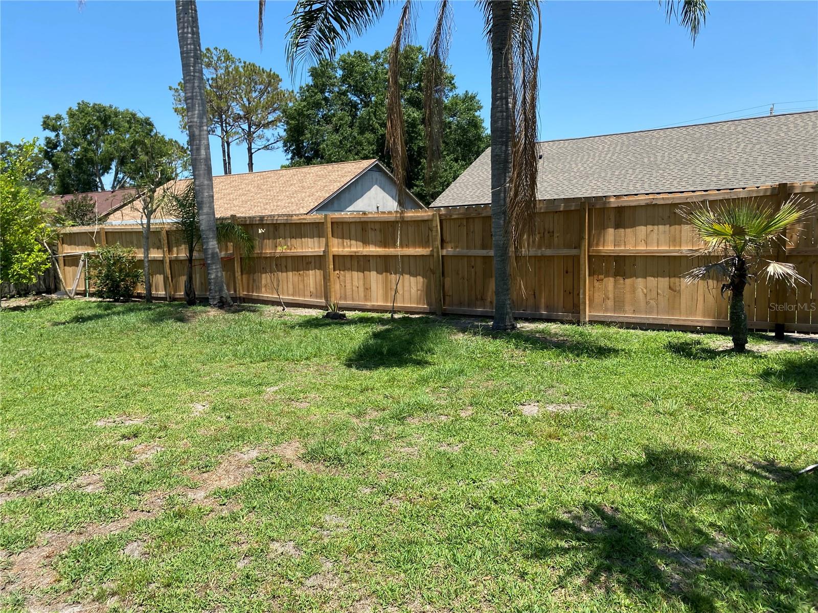 Back Yard New Fence