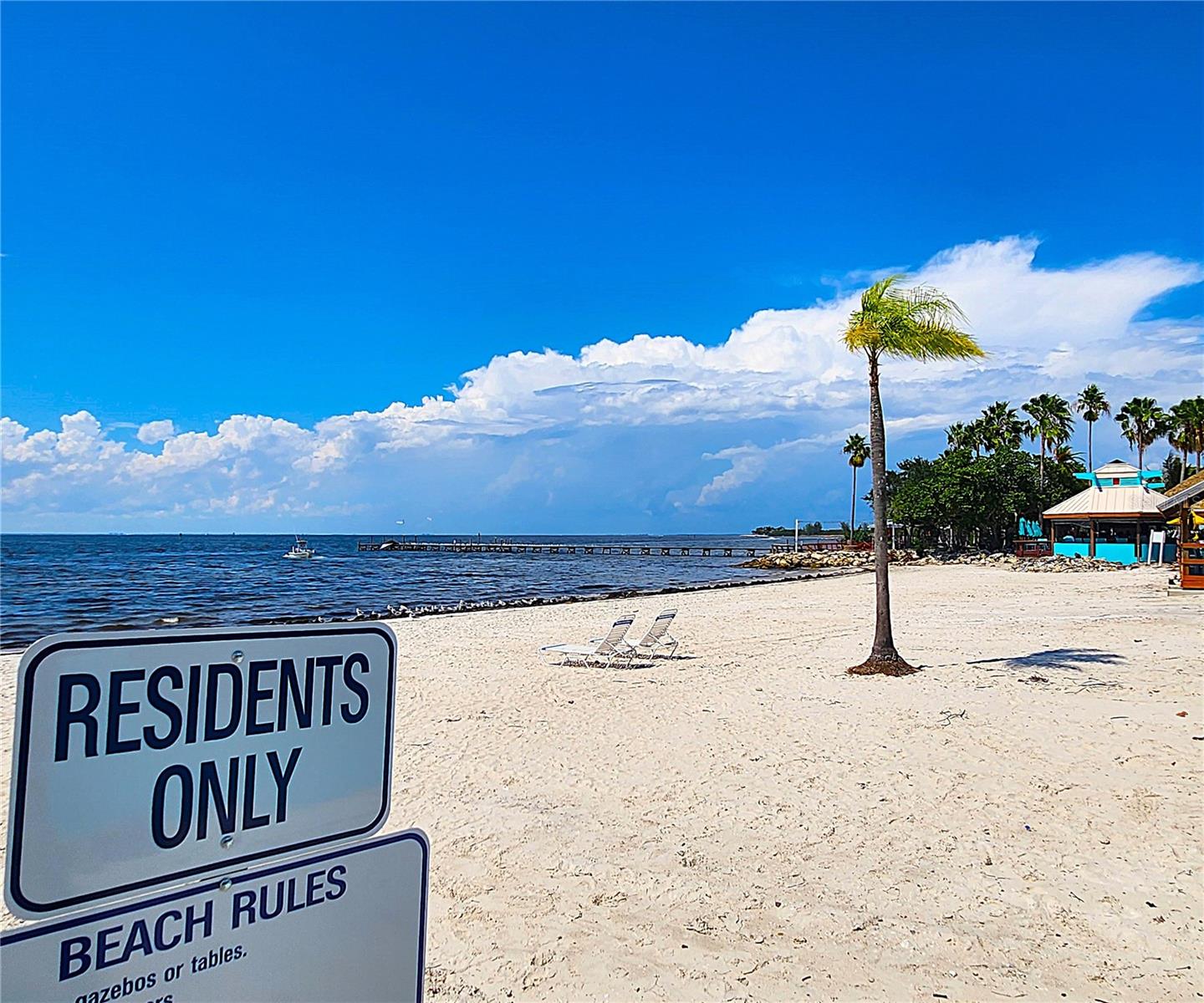 Little Harbor: Private Beach