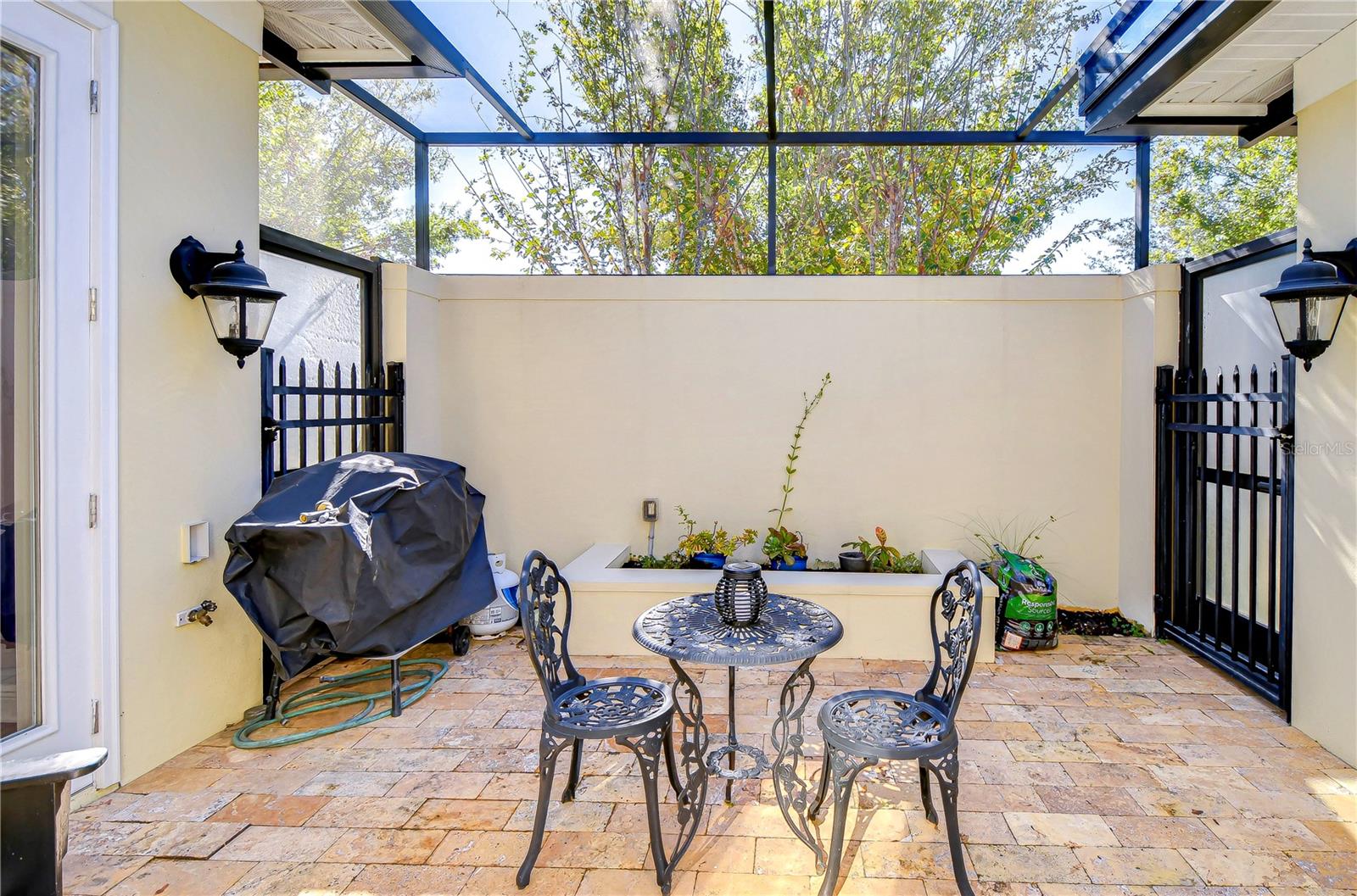 Private Courtyard