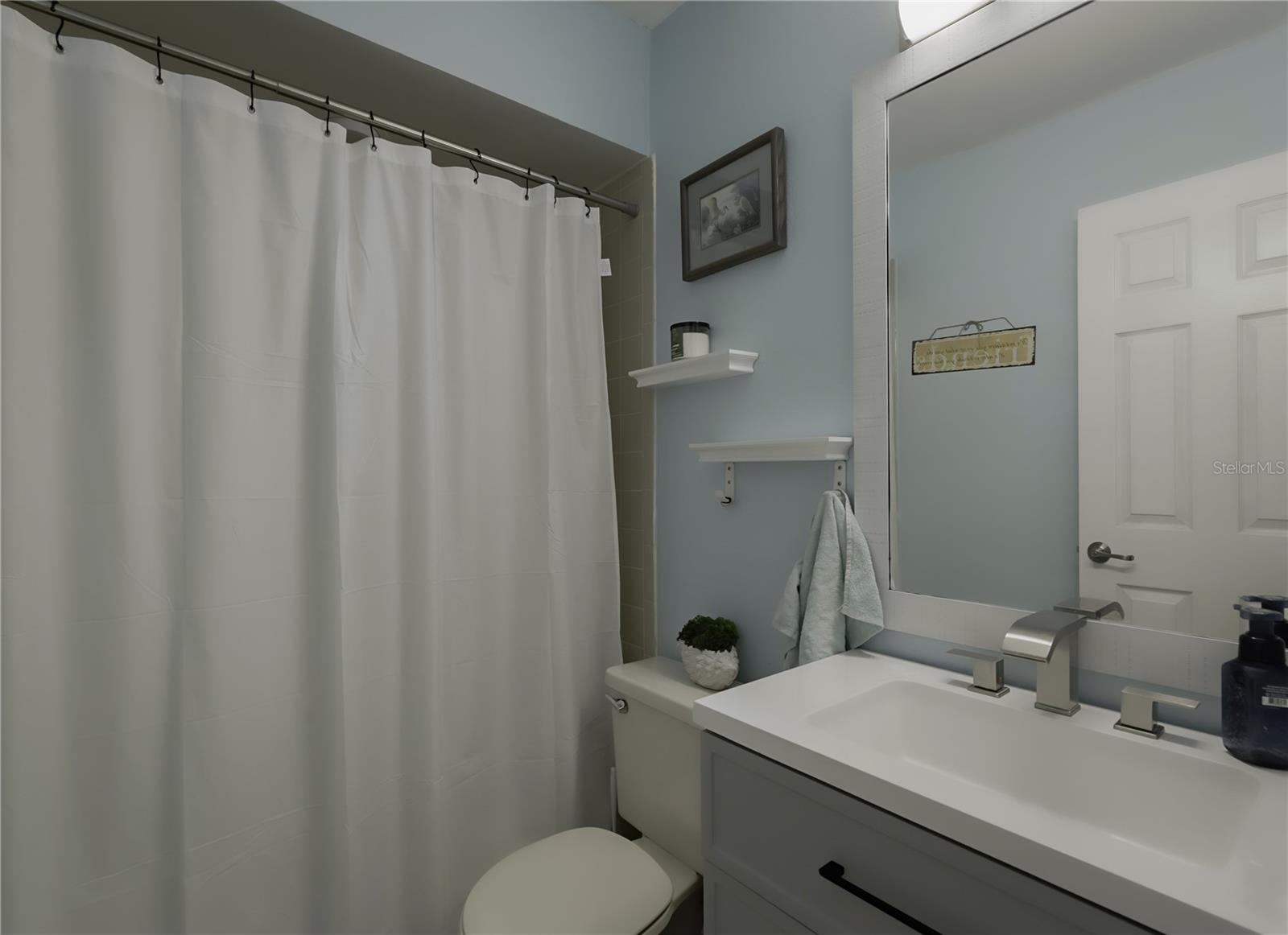 Main bathroom