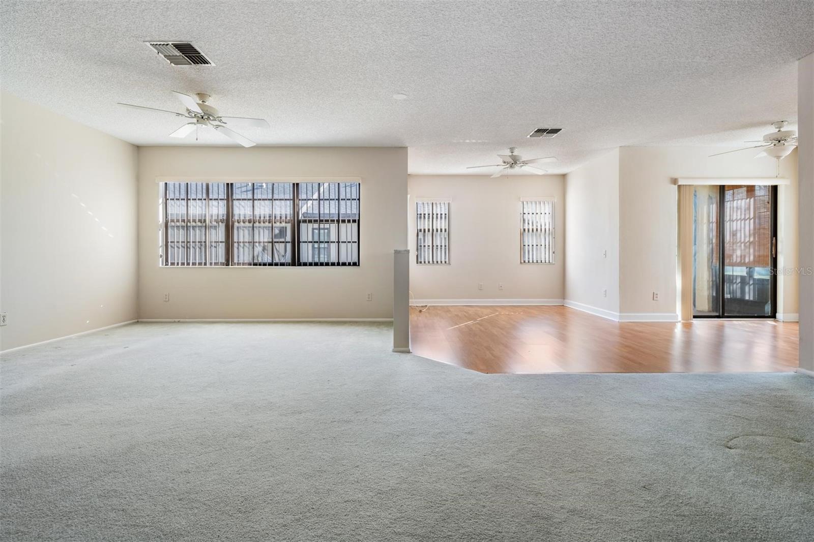 Living Room / Dining Room