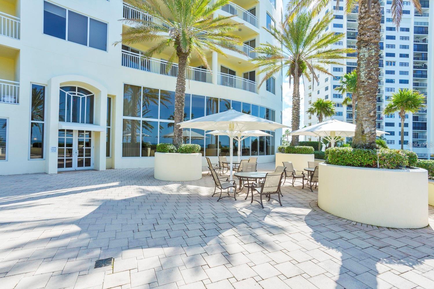 Courtyard for sunsets.