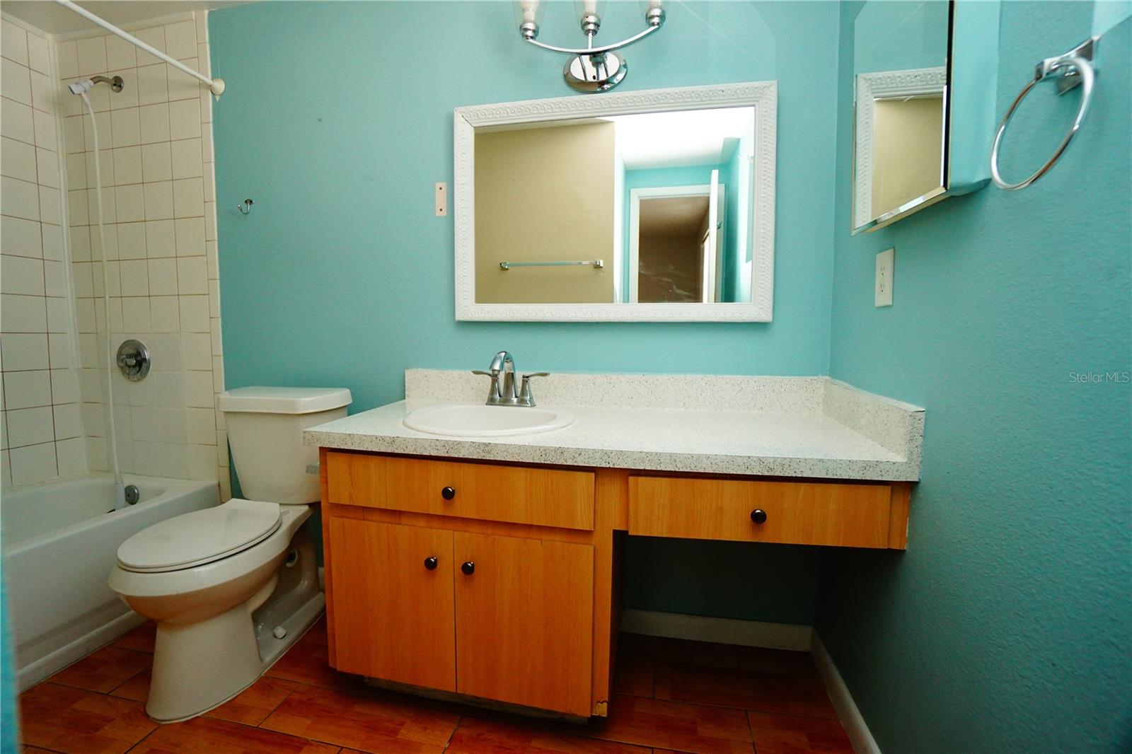 Master-Bathroom