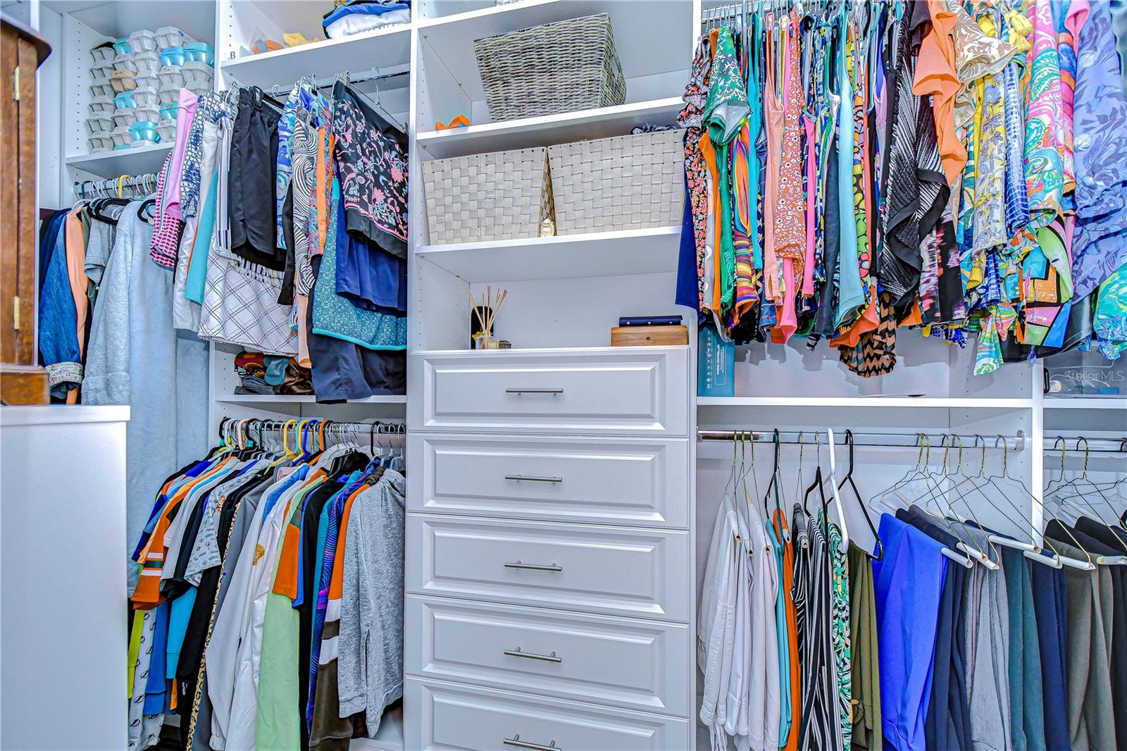 Primary closet 1