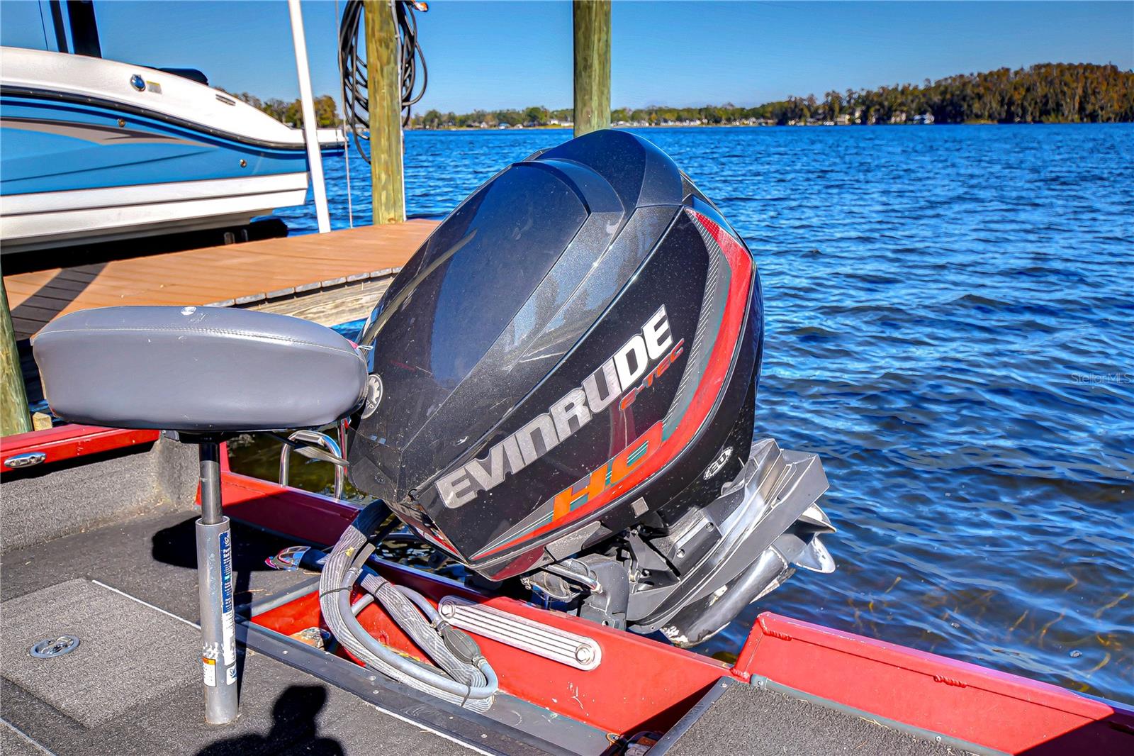 115 HP Evinrude motor