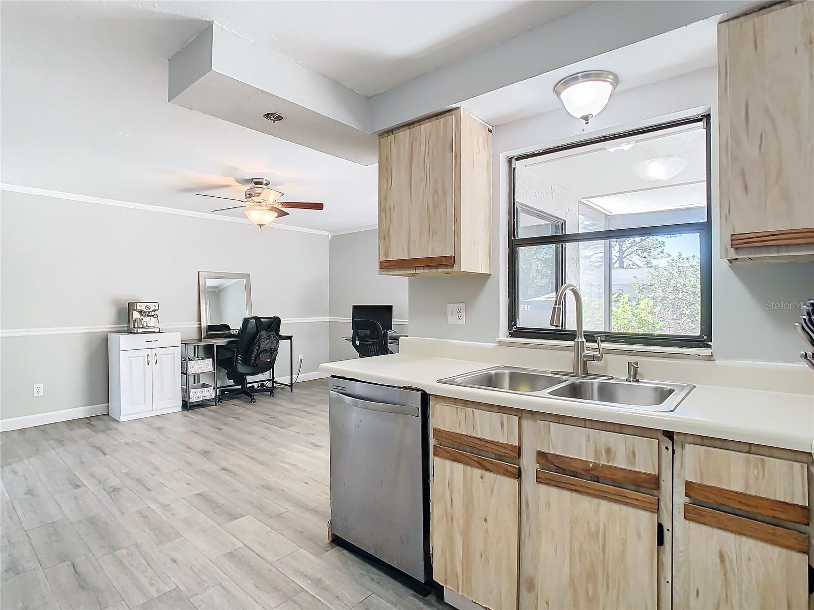 Kitchen - Family Room