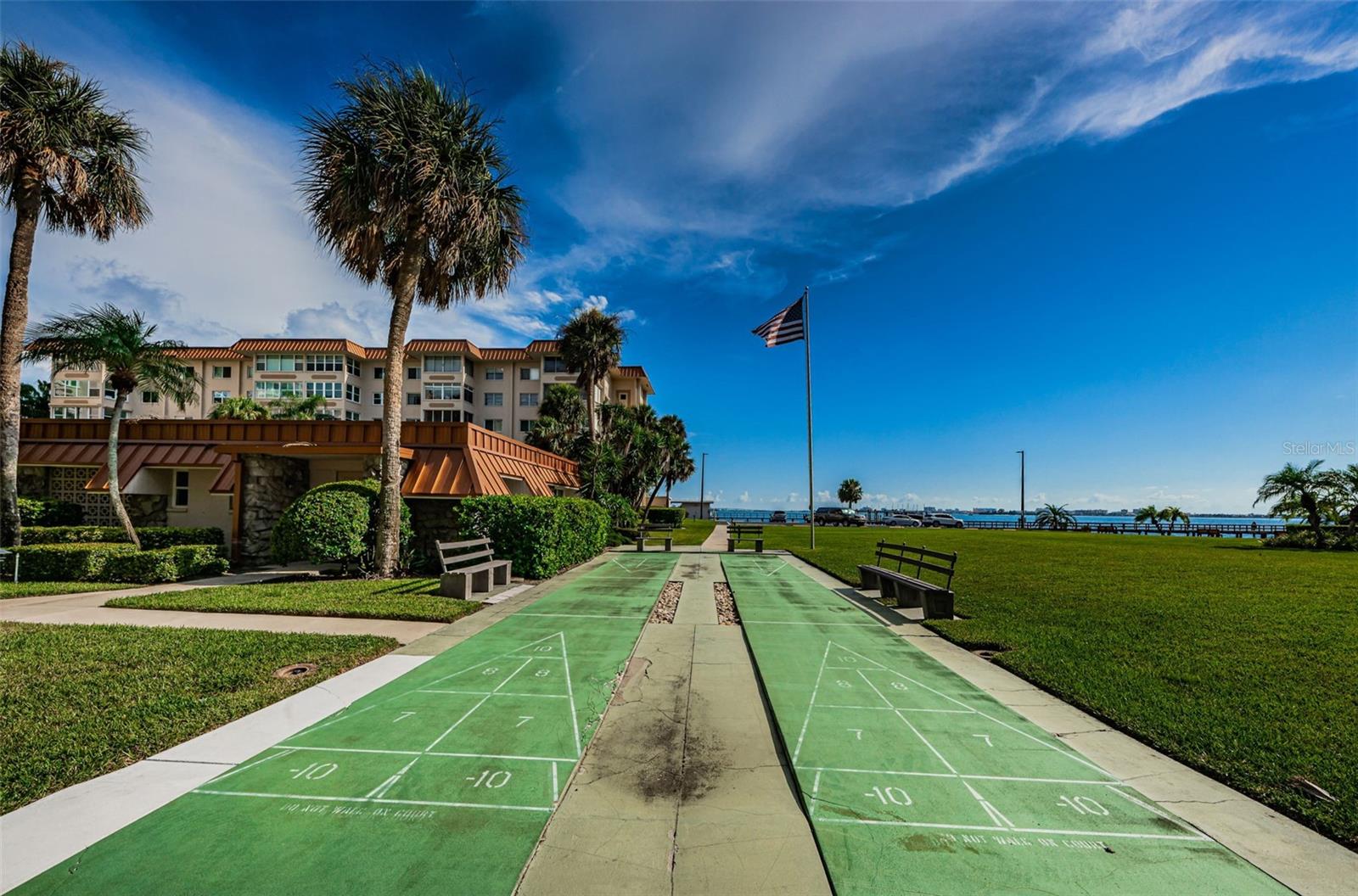 Edgewater Arms Shuffleboard