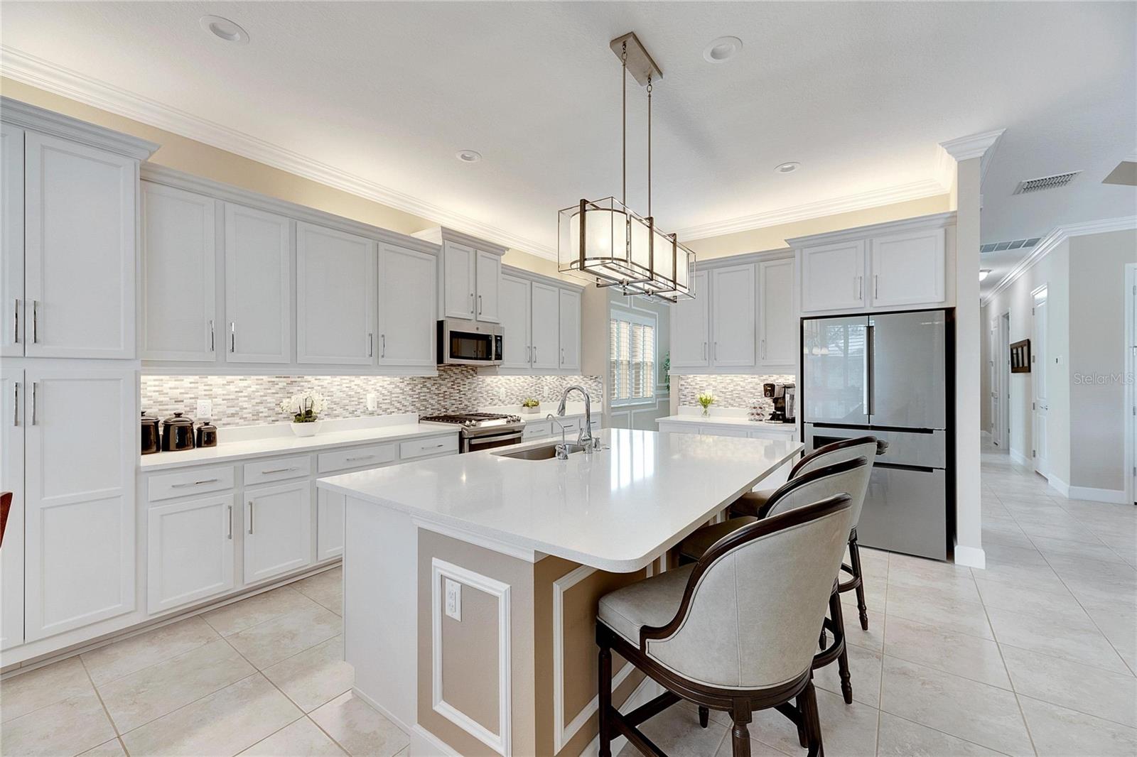 Bright and Airy Kitchen