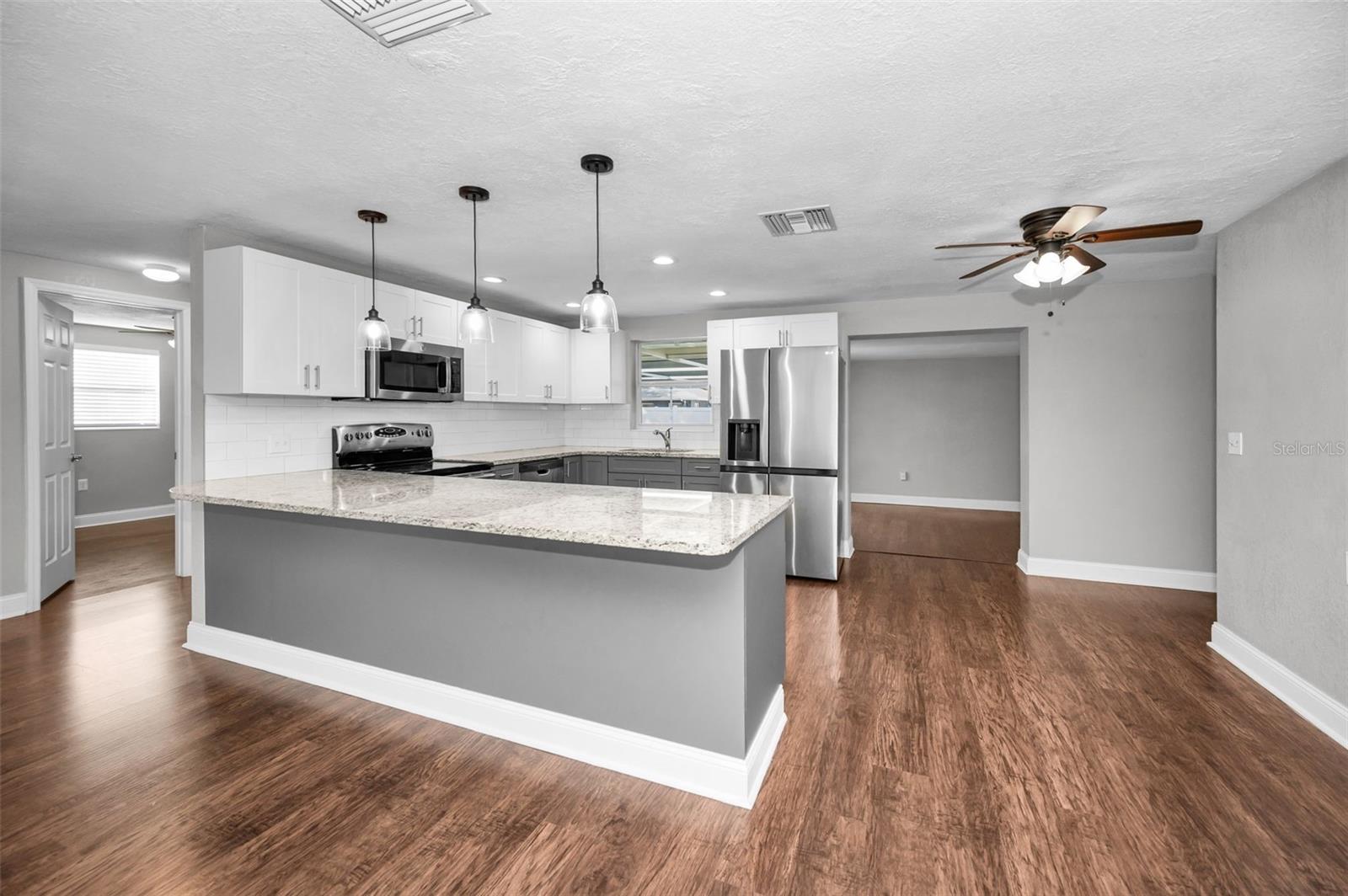 Kitchen/Dining Room