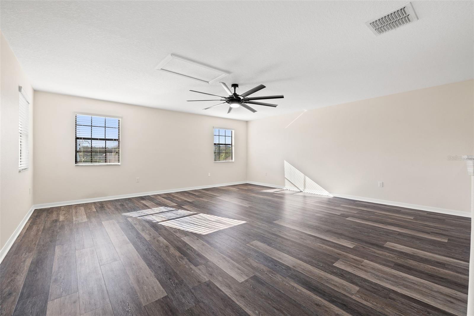 Upstairs bonus room