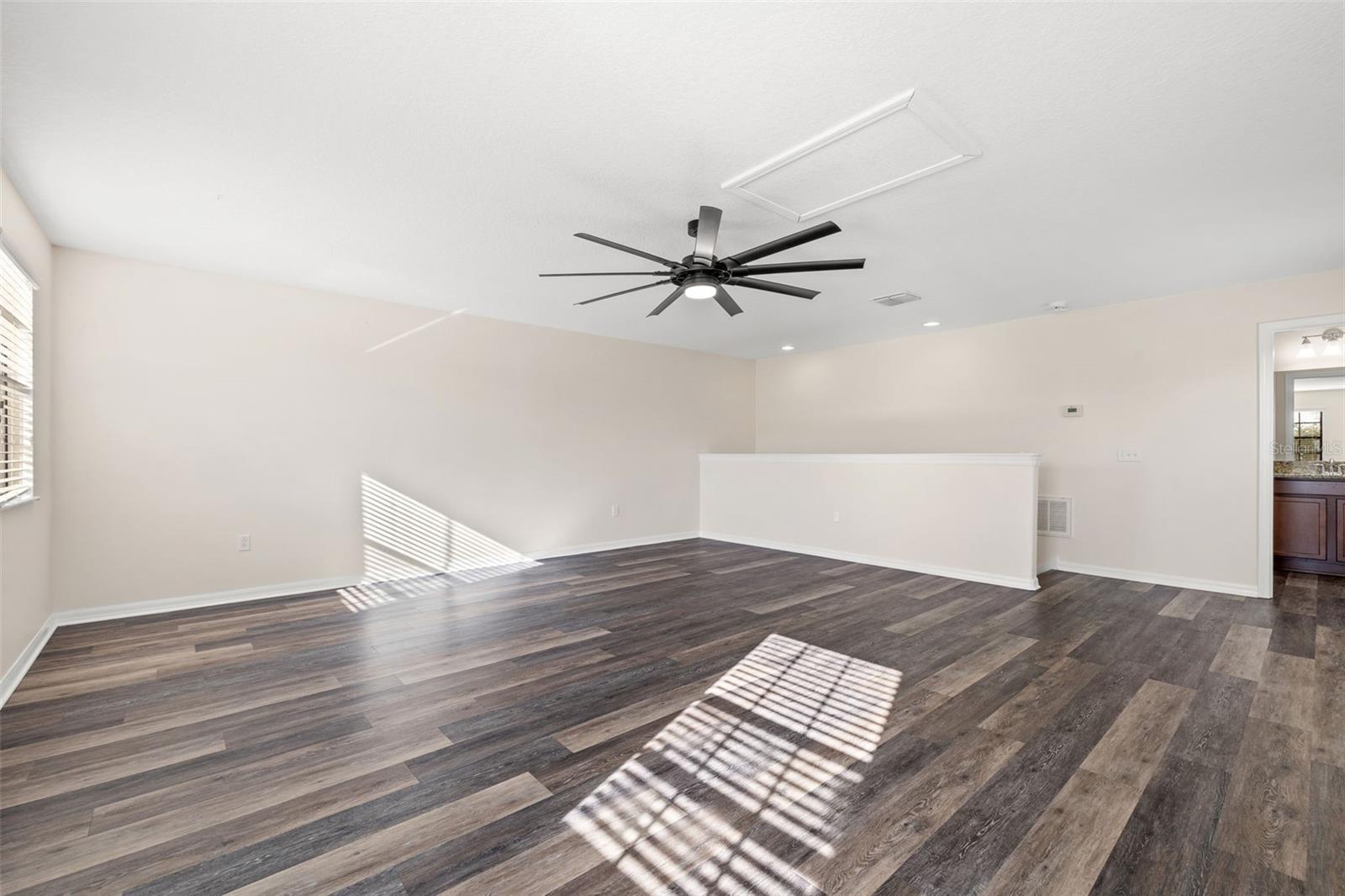 Upstairs bonus room