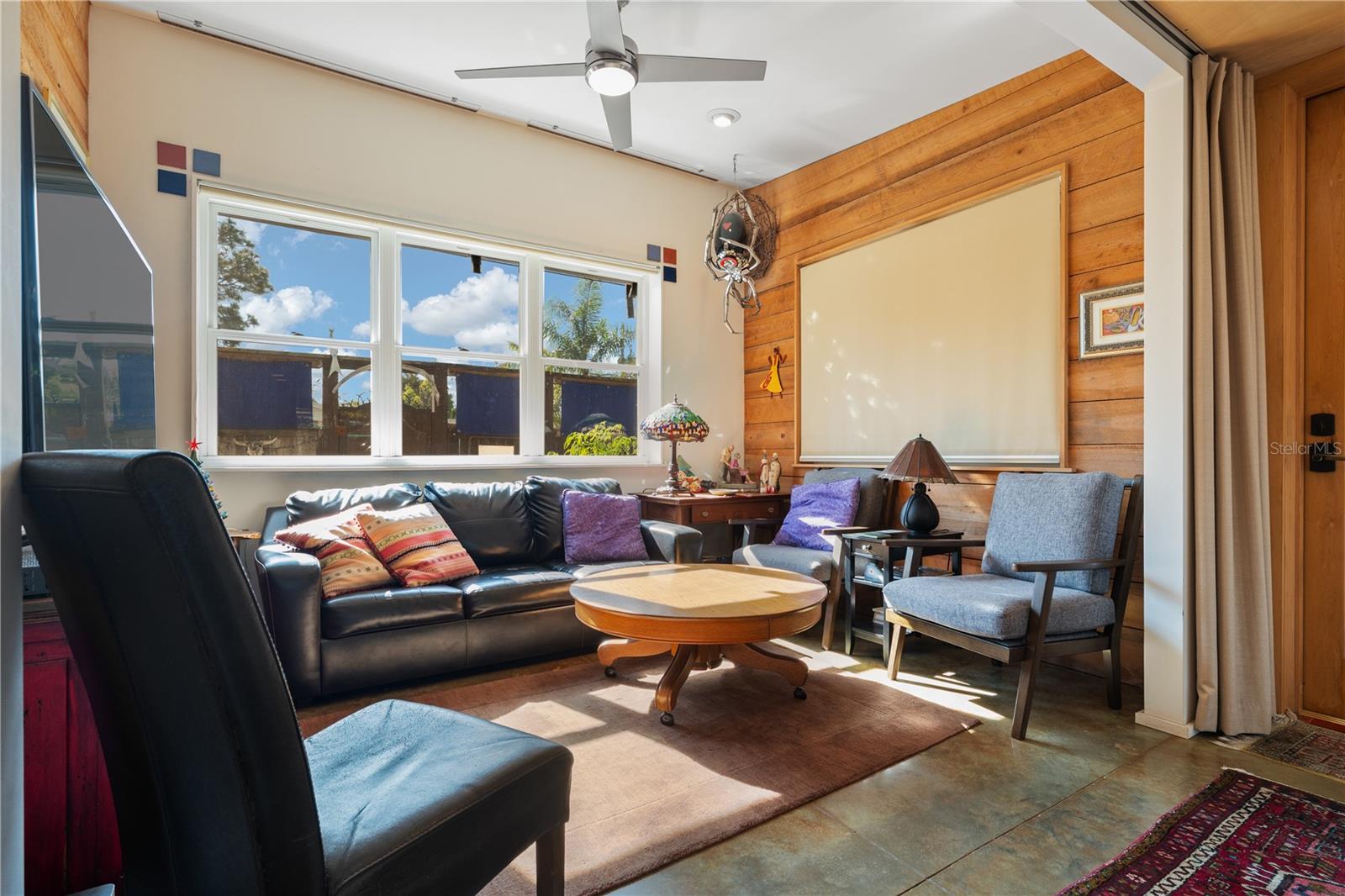 Cottage living room