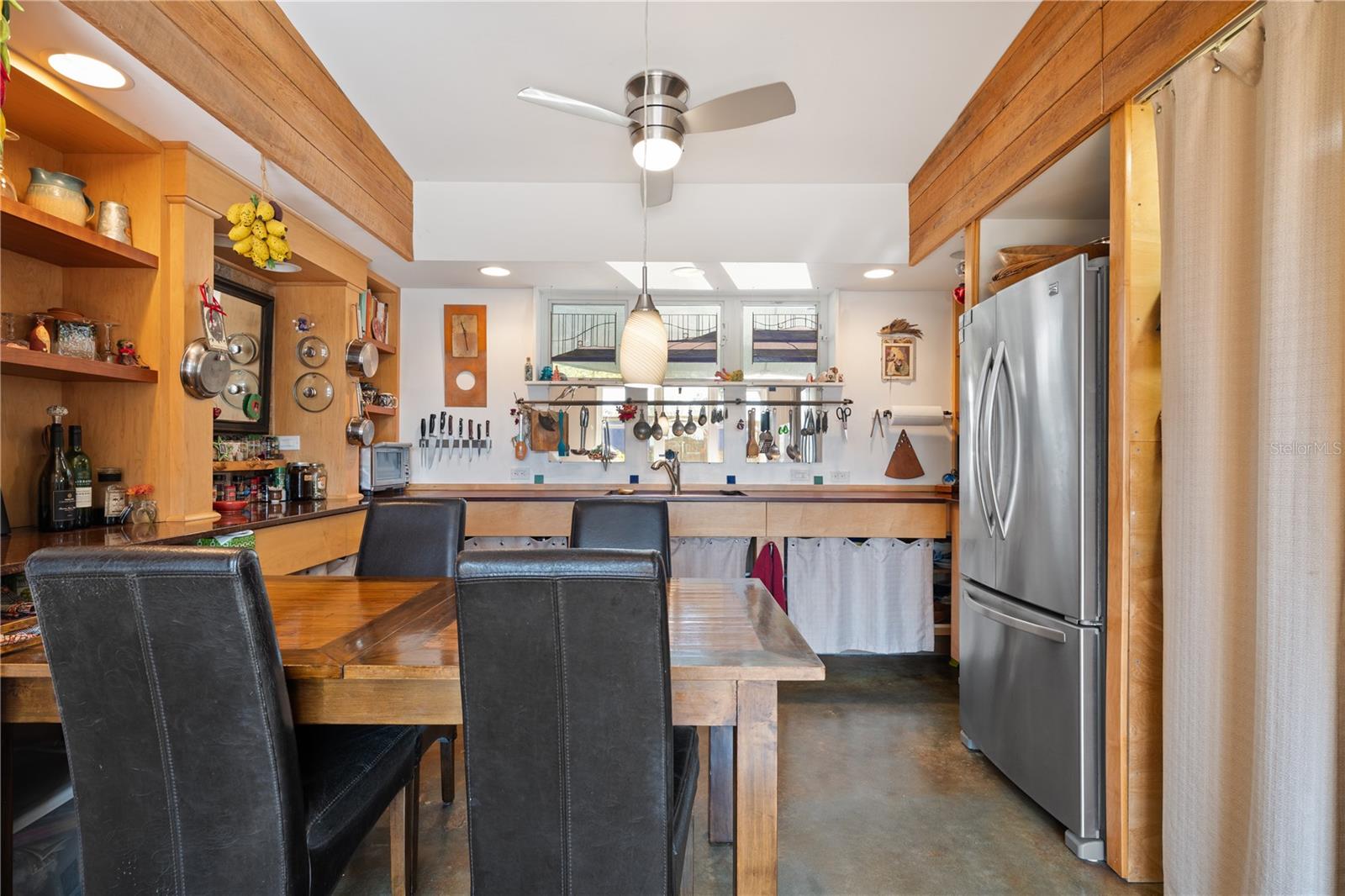 Cottage kitchen