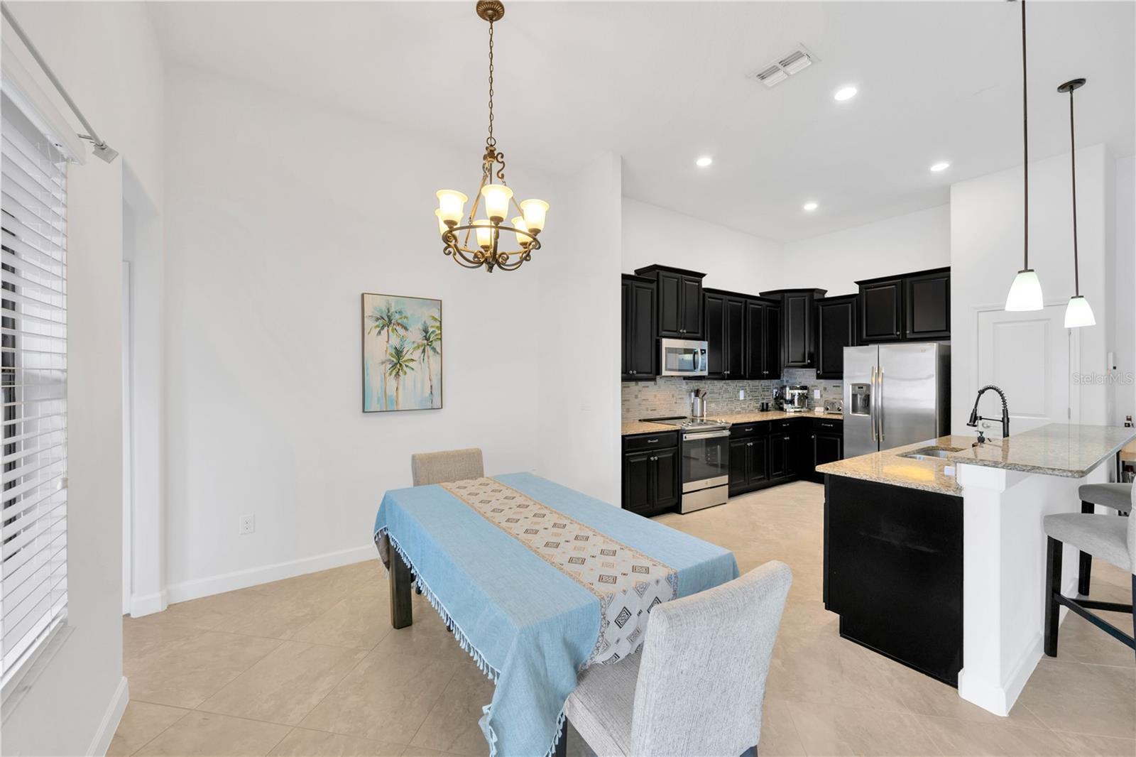 The kitchen also features soft close drawers/cabinets, and a closet pantry for extra kitchen storage.